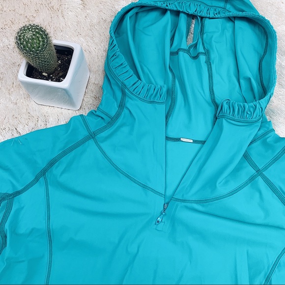 lululemon | Water Bound Hoodie Blue Tropics - Picture 6 of 8